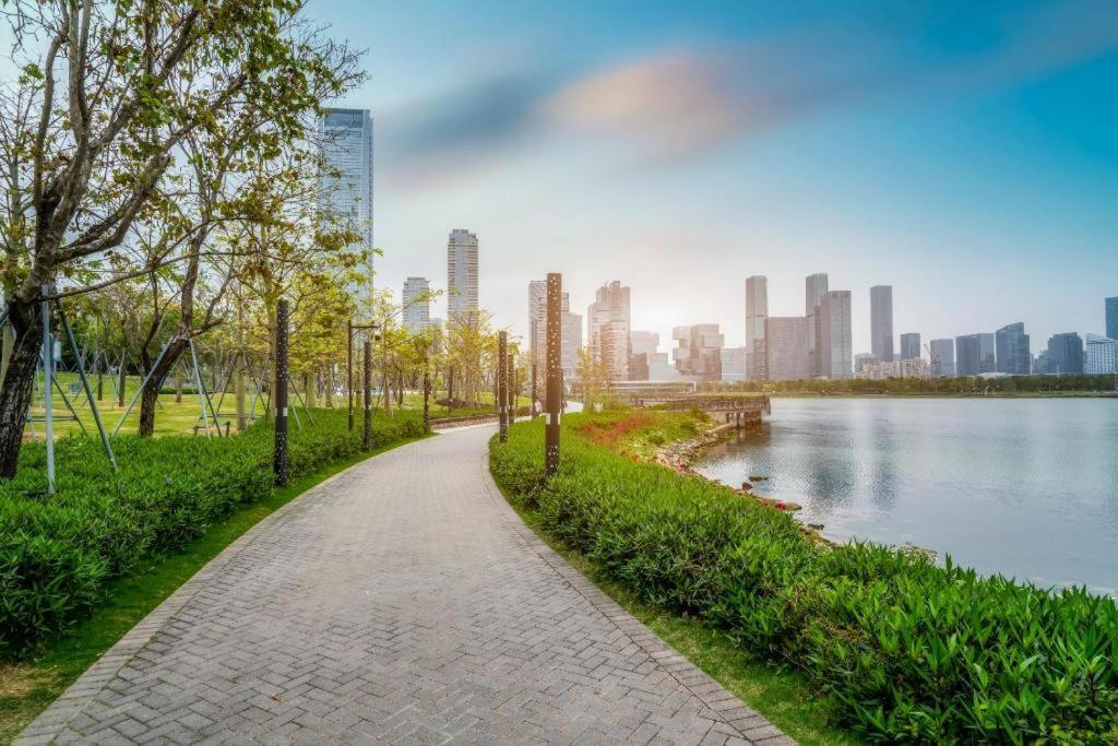 Greentree Alliance Shenzhen Shekou Sea World Hotel Exterior photo